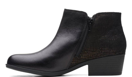 BOTINES NEGROS CLARKS MUJER