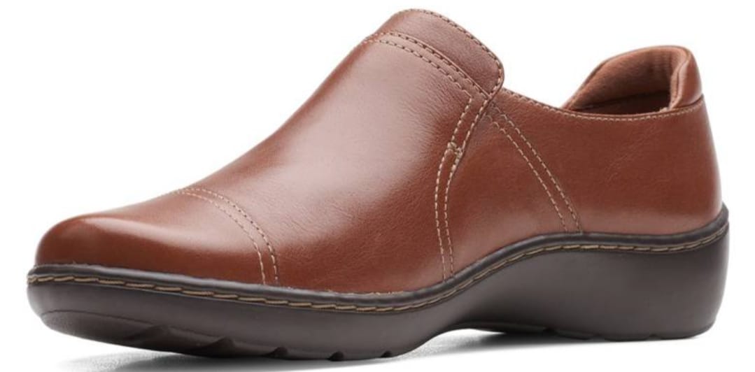 ZAPATOS CLARKS MARRON CASUALES MUJER CORA POPPY